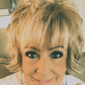 Meet your Posher, Damian